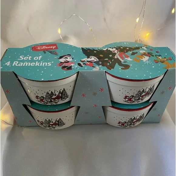 Disney Mickey & Minnie Christmas Set 🎄❄️🤍 - Picture 5 of 5